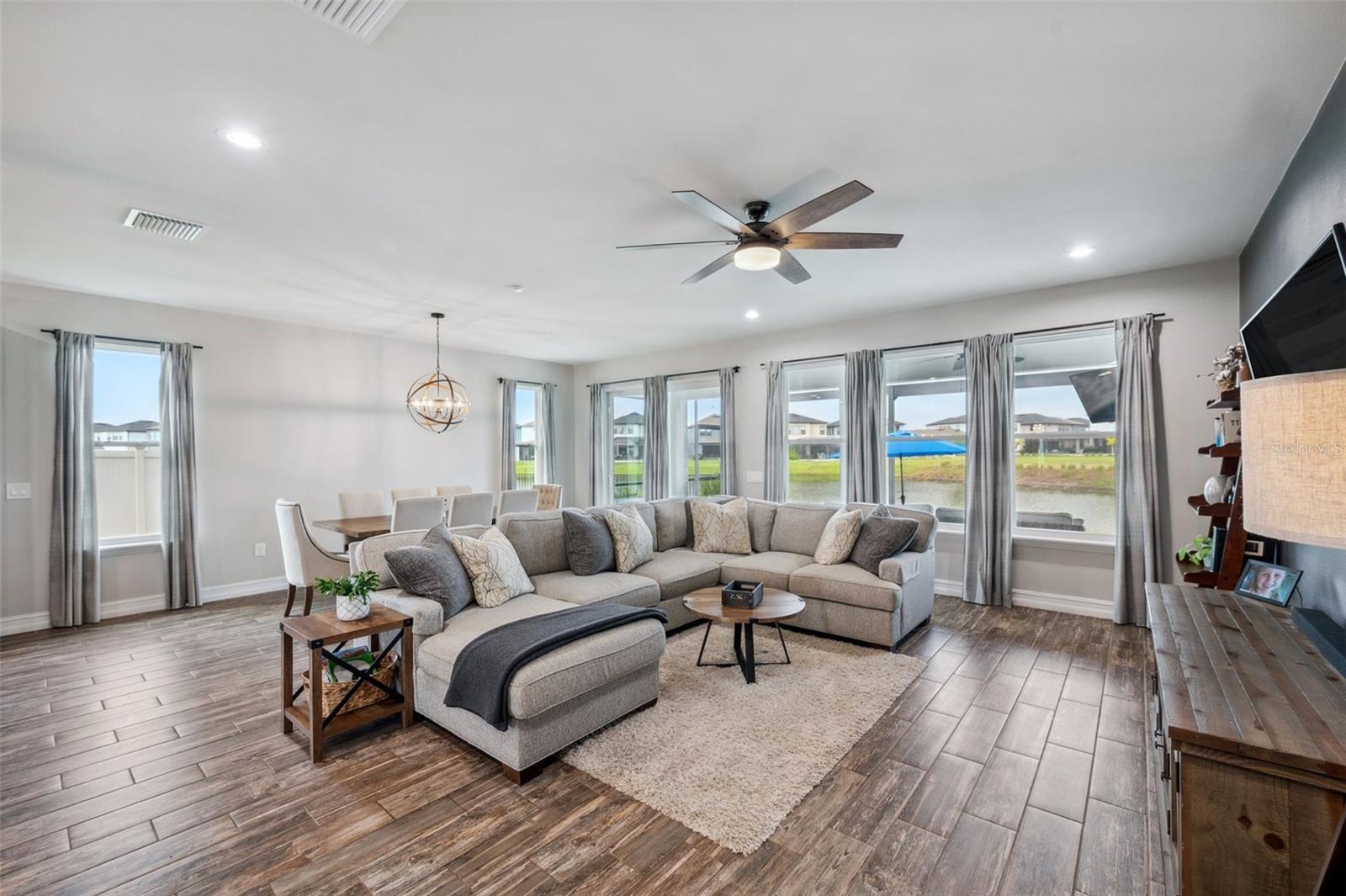 28683 LUCERO LN, WESLEY CHAPEL, FL, 33543