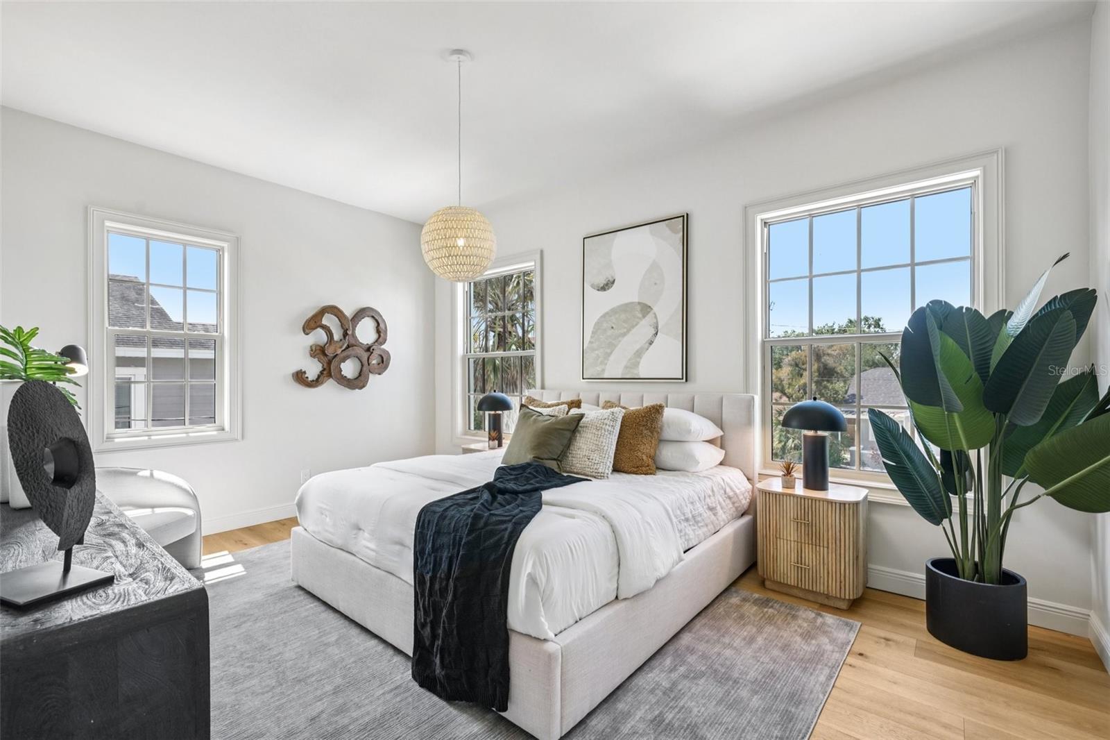 413 W PARK AVE #1, TAMPA, FL, 33602