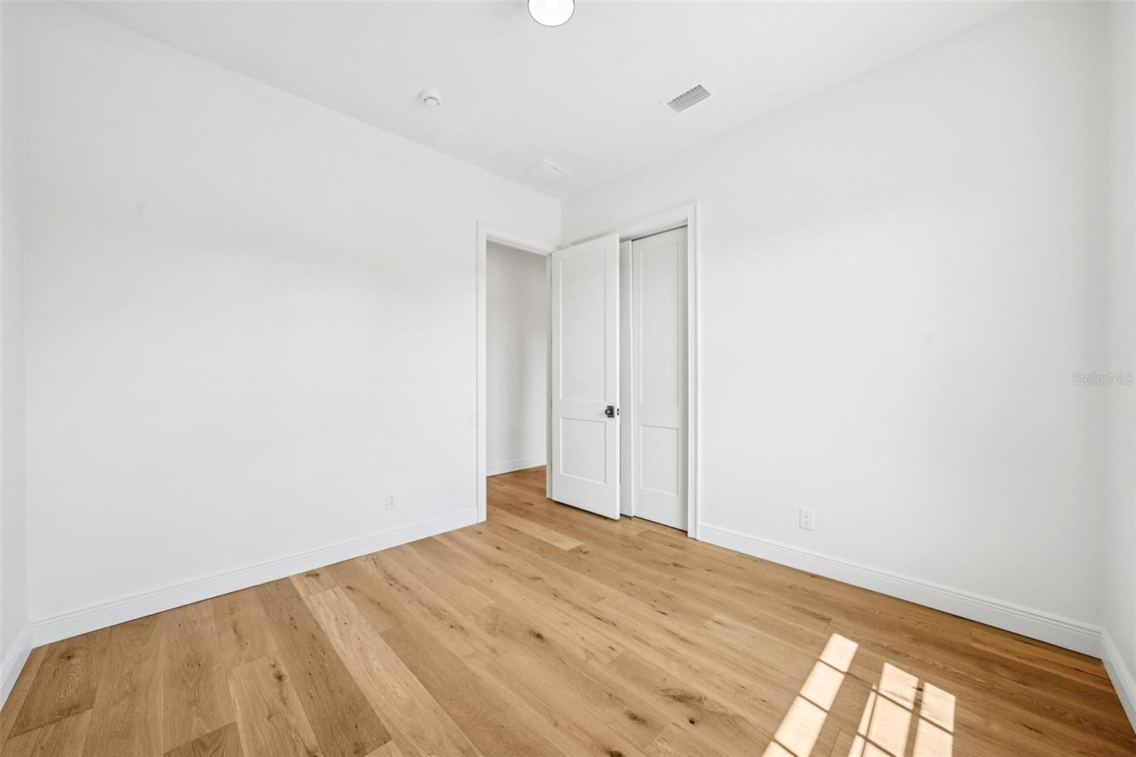 413 W PARK AVE #1, TAMPA, FL, 33602