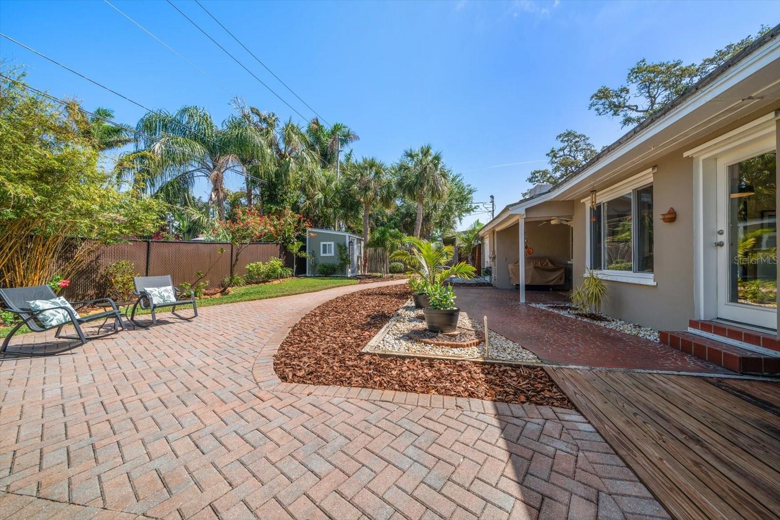 7909 GARDEN DR N, ST PETERSBURG, FL, 33710