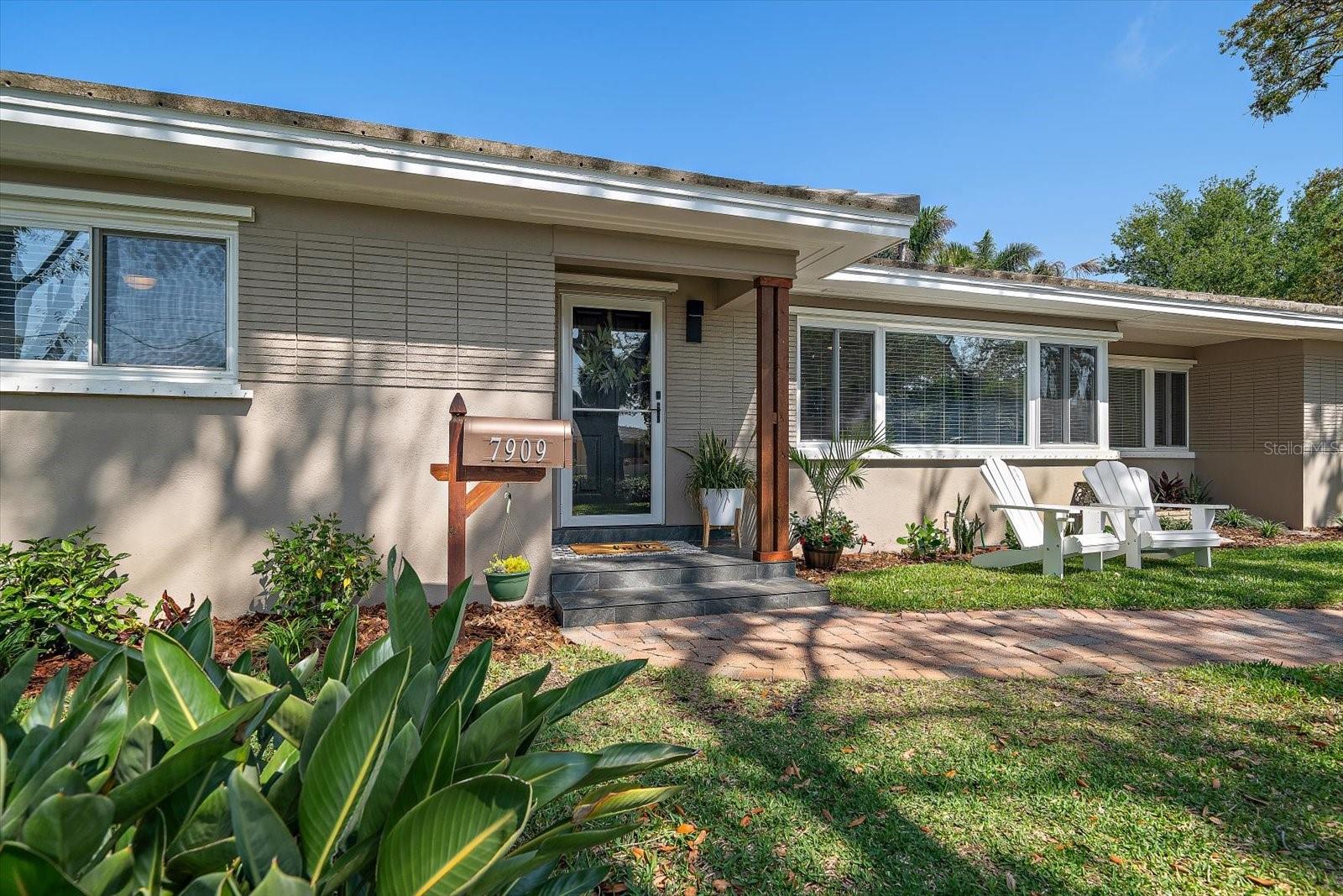 7909 GARDEN DR N, ST PETERSBURG, FL, 33710