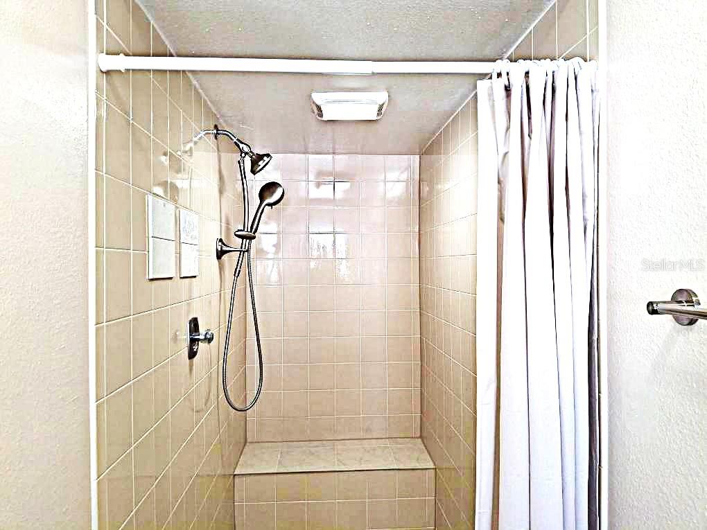 8308 123RD AVE, LARGO, FL, 33773