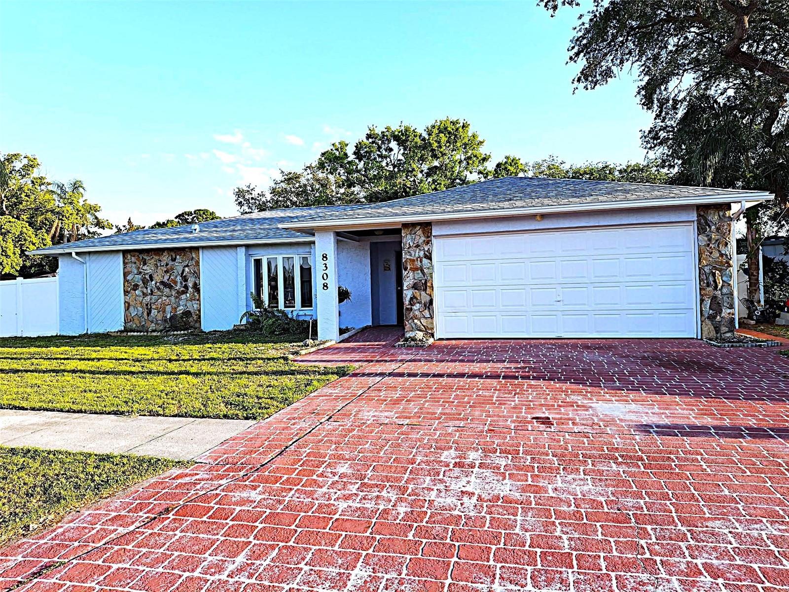 8308 123RD AVE, LARGO, FL, 33773