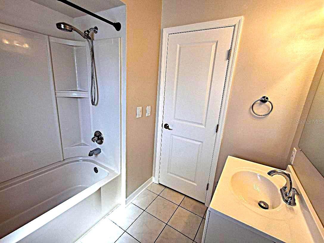 8308 123RD AVE, LARGO, FL, 33773