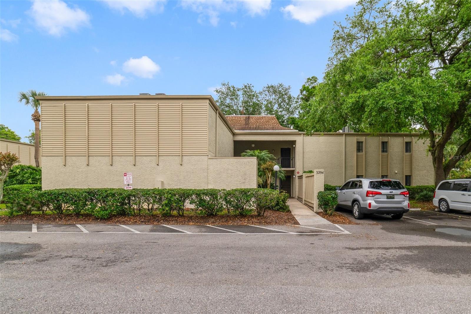 3294 S SEMORAN BLVD #14, ORLANDO, FL, 32822
