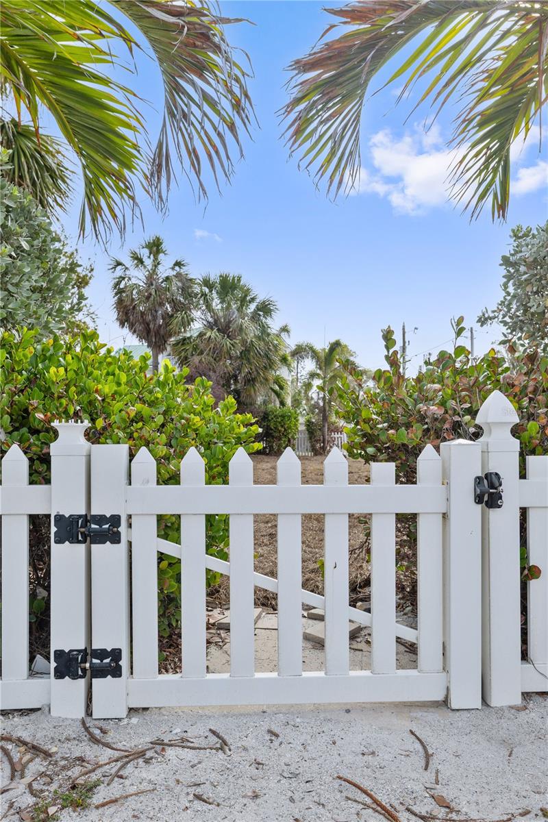 205 GULF WAY, ST PETE BEACH, FL, 33706