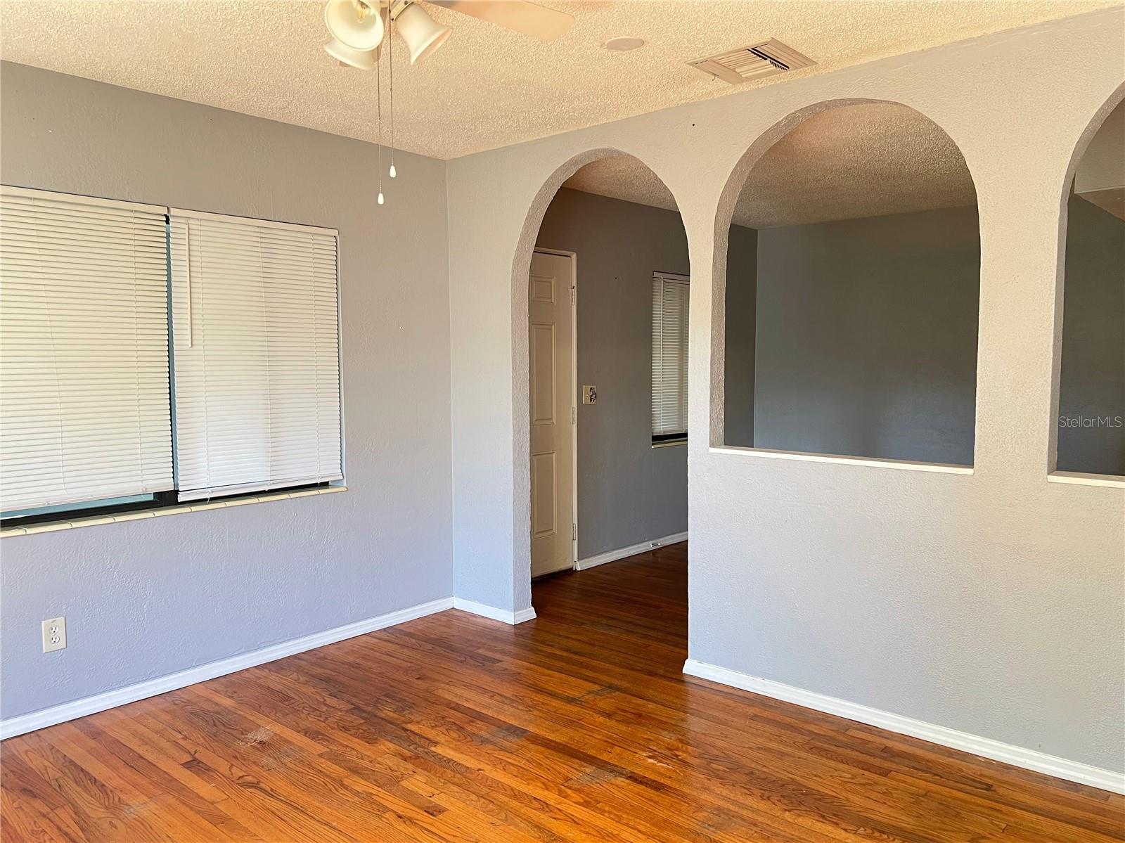 5211 JERSEY AVE S, GULFPORT, FL, 33707