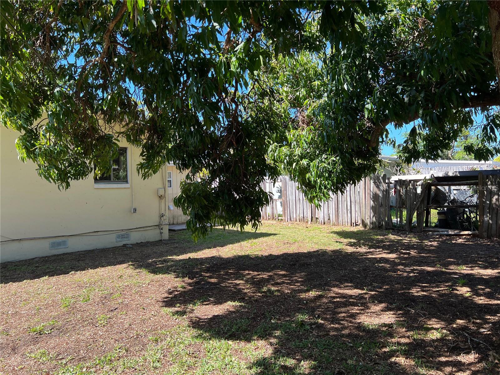 5211 JERSEY AVE S, GULFPORT, FL, 33707