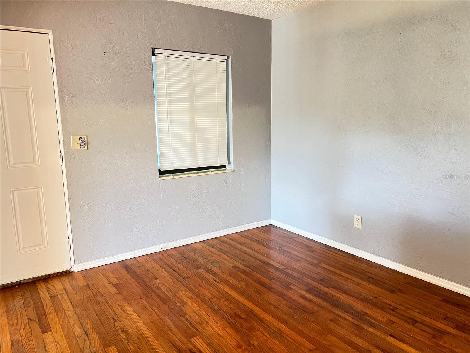 5211 JERSEY AVE S, GULFPORT, FL, 33707