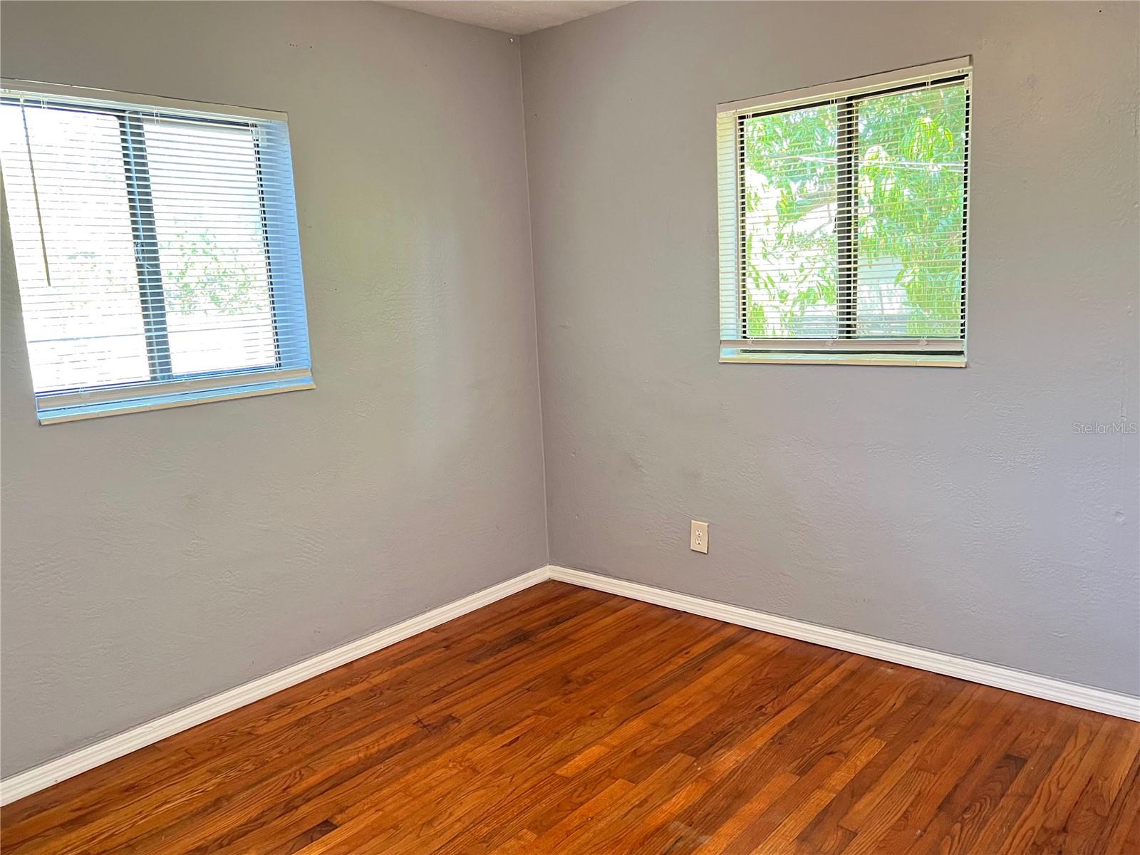 5211 JERSEY AVE S, GULFPORT, FL, 33707