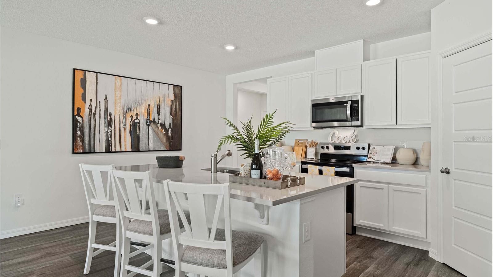 1078 CLAY BLVD, TAVARES, FL, 32778