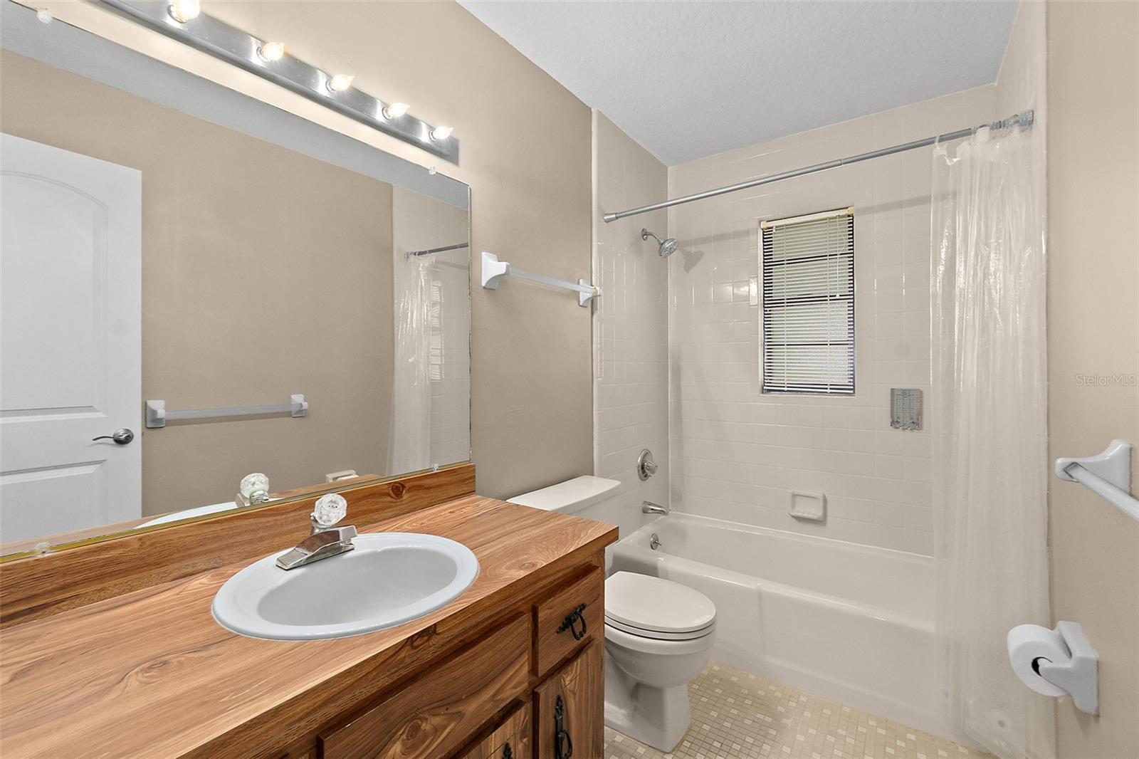 102 FORT CAROLINE LN, PALM COAST, FL, 32137