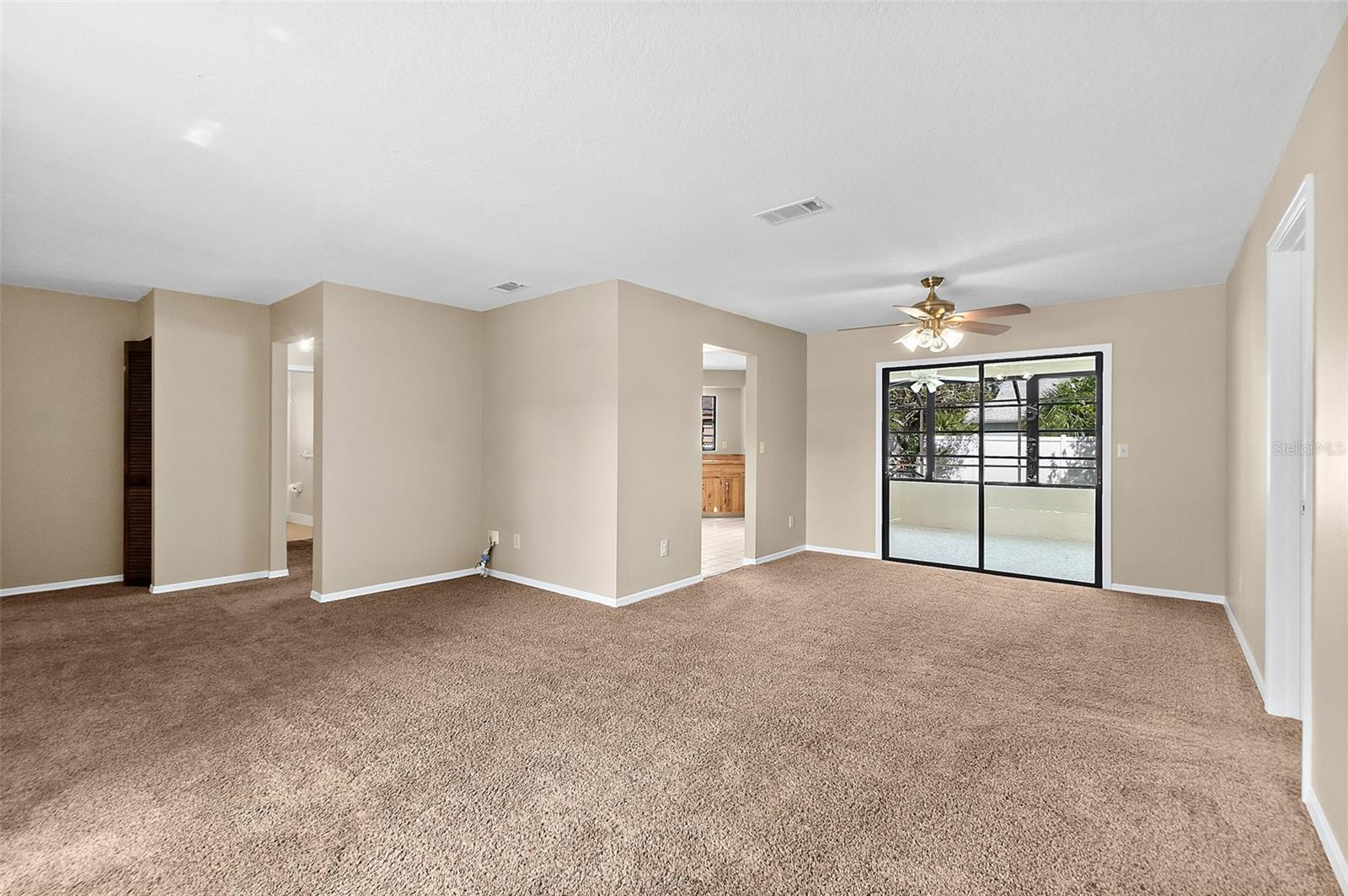 102 FORT CAROLINE LN, PALM COAST, FL, 32137