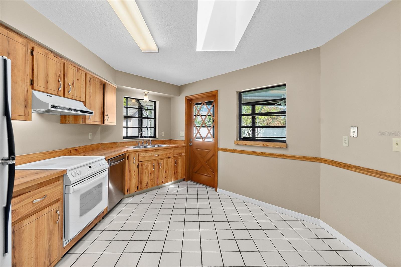 102 FORT CAROLINE LN, PALM COAST, FL, 32137