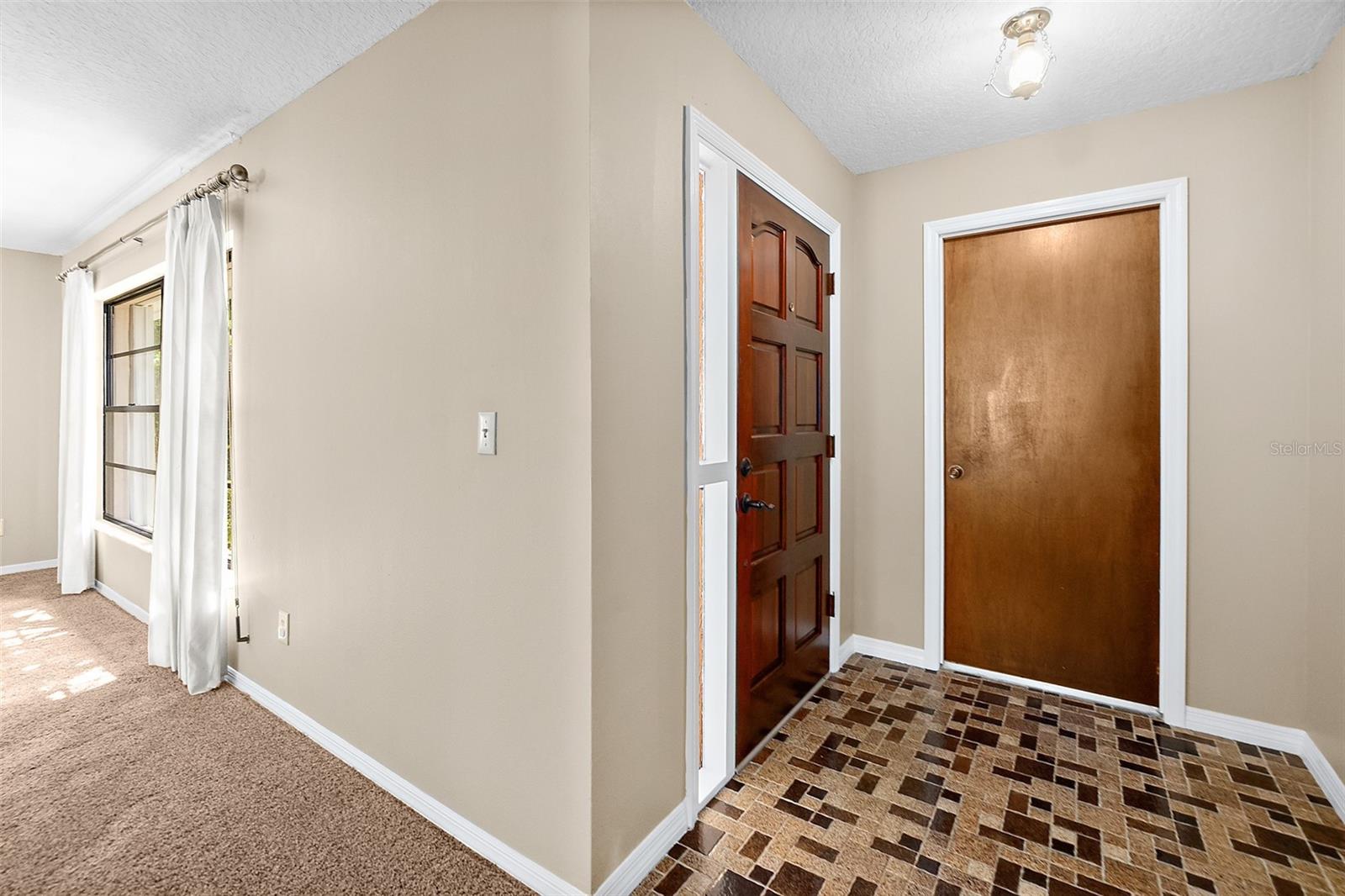 102 FORT CAROLINE LN, PALM COAST, FL, 32137