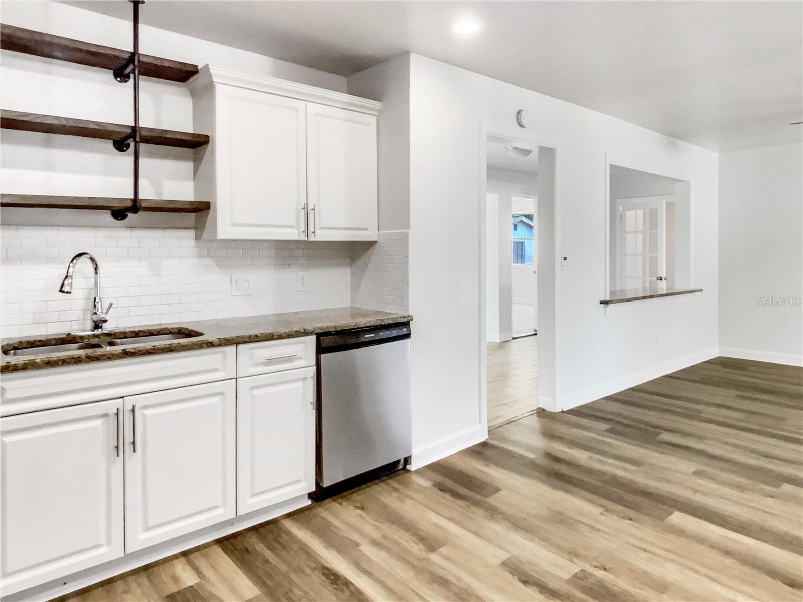 1115 31ST ST W, BRADENTON, FL, 34205