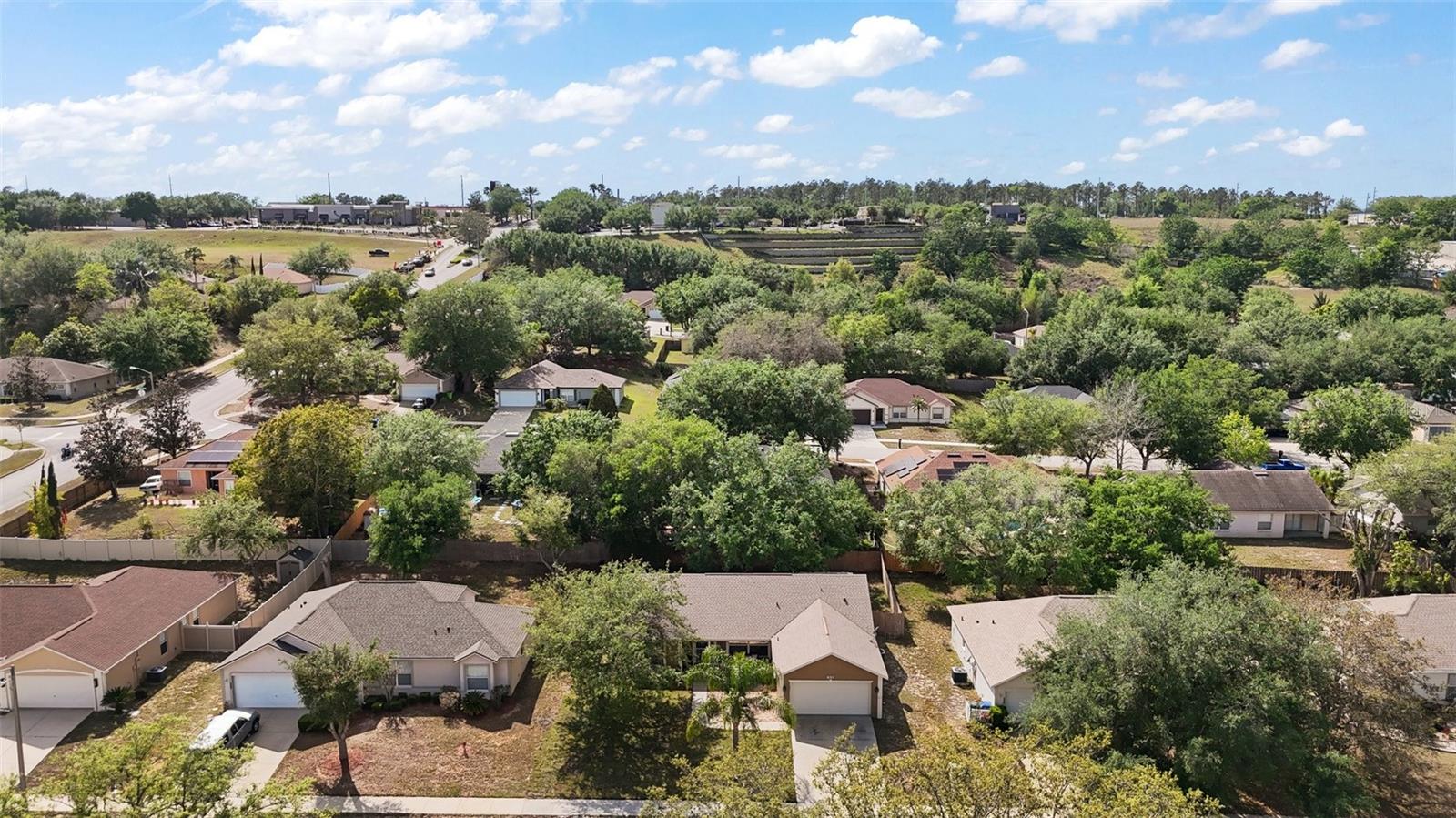 831 WHISPER SOUND, MINNEOLA, FL, 34715