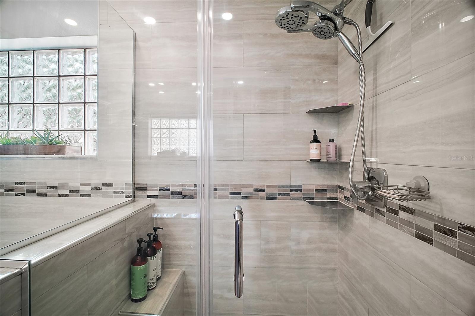 831 WHISPER SOUND, MINNEOLA, FL, 34715