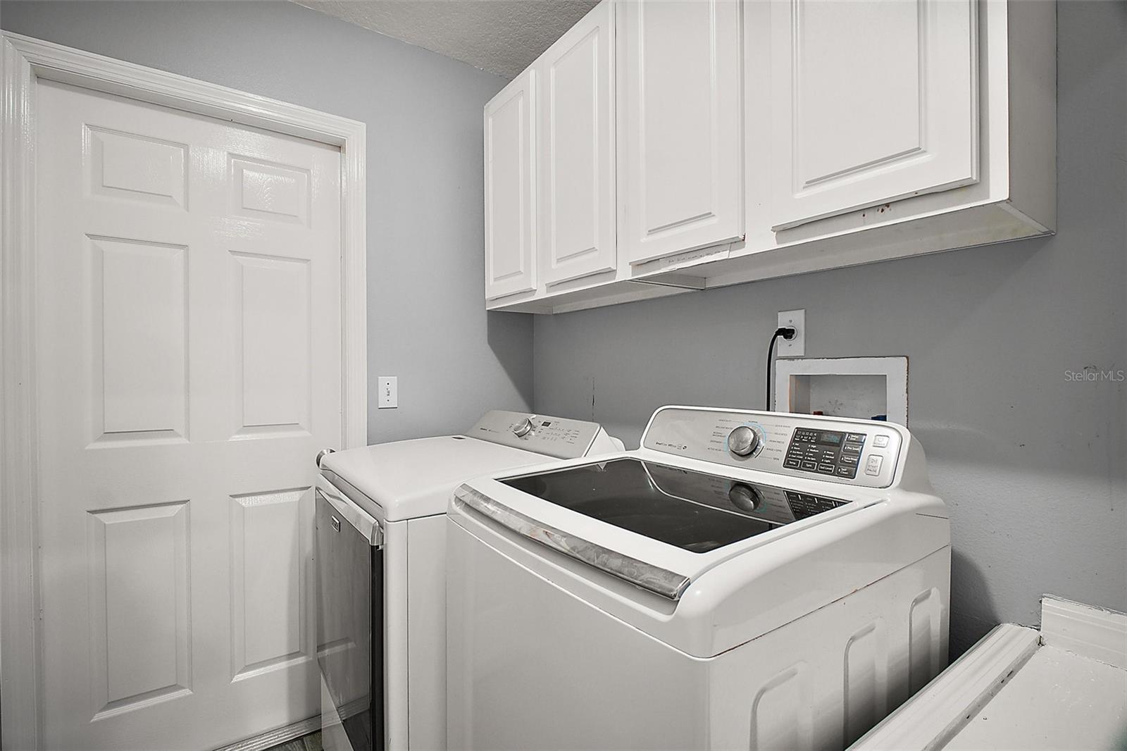 831 WHISPER SOUND, MINNEOLA, FL, 34715