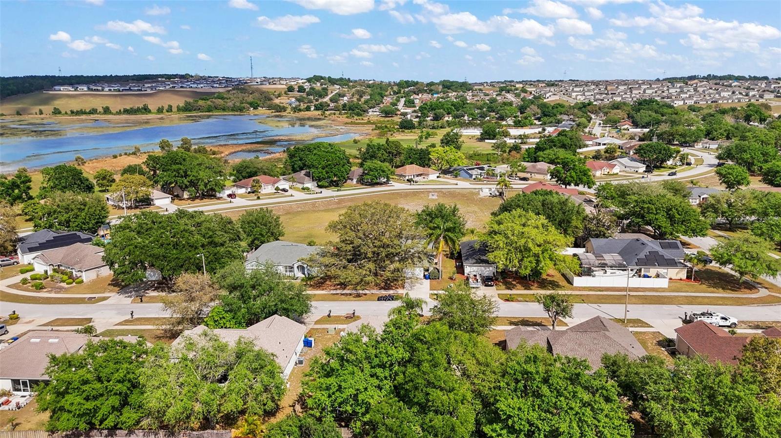 831 WHISPER SOUND, MINNEOLA, FL, 34715