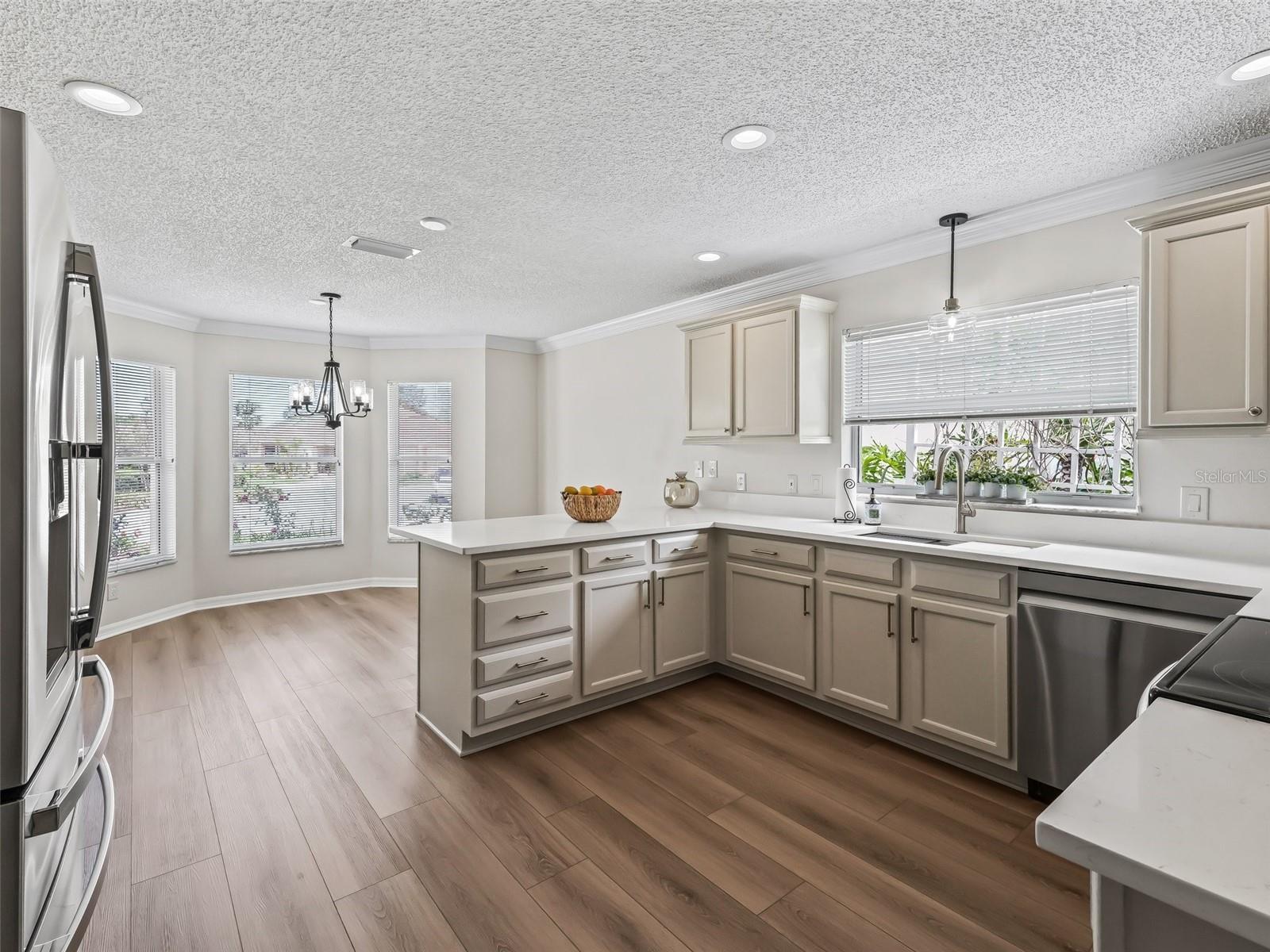 1804 ESTAFANA WAY, THE VILLAGES, FL, 32159