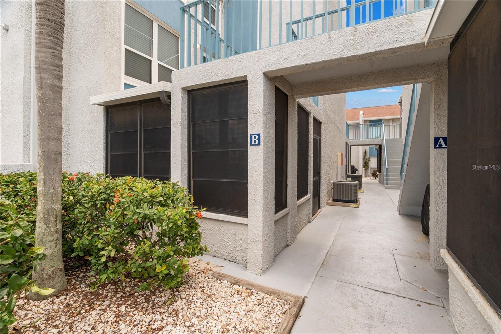 253 REX PL #B, MADEIRA BEACH, FL, 33708