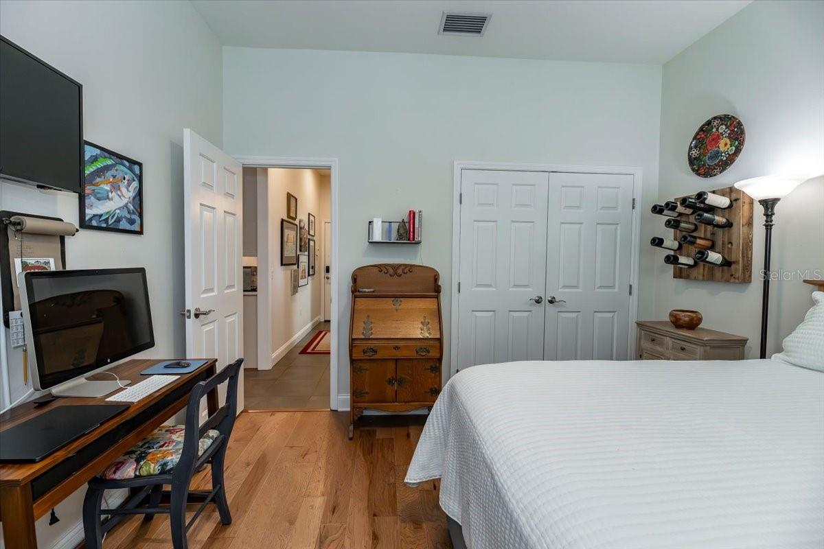 2021 WISTERIA LN, LAKELAND, FL, 33813