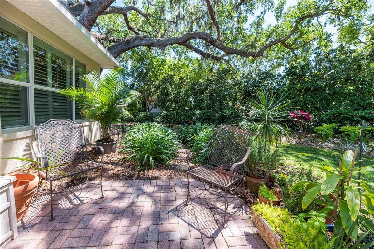 2021 WISTERIA LN, LAKELAND, FL, 33813