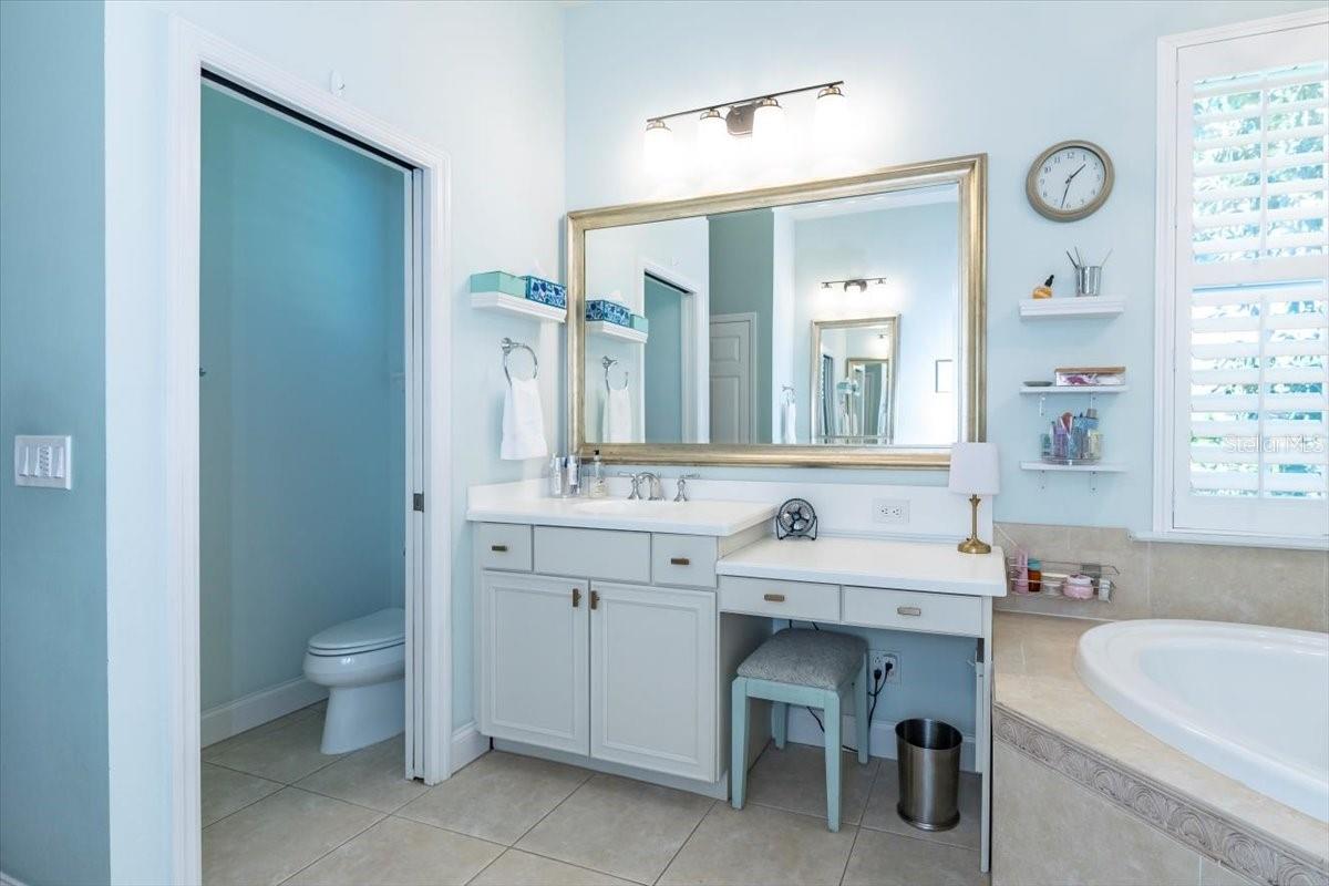 2021 WISTERIA LN, LAKELAND, FL, 33813