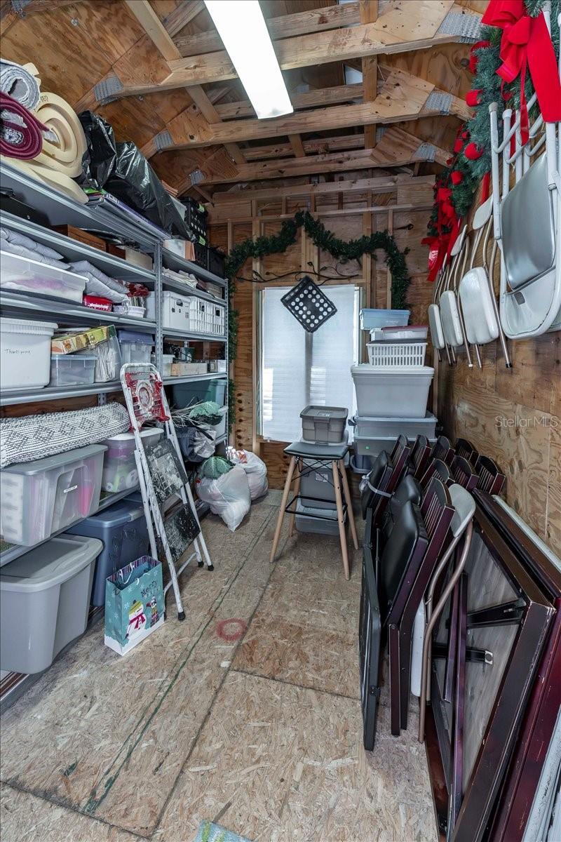 2021 WISTERIA LN, LAKELAND, FL, 33813