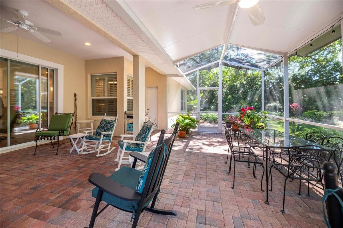 2021 WISTERIA LN, LAKELAND, FL, 33813