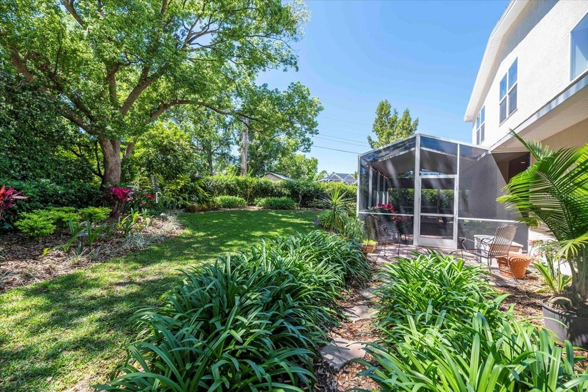 2021 WISTERIA LN, LAKELAND, FL, 33813