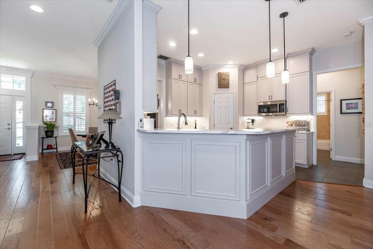 2021 WISTERIA LN, LAKELAND, FL, 33813