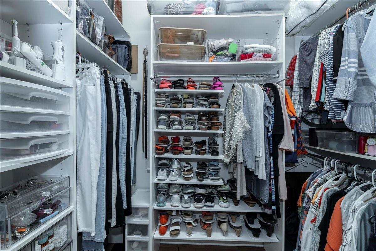 2021 WISTERIA LN, LAKELAND, FL, 33813