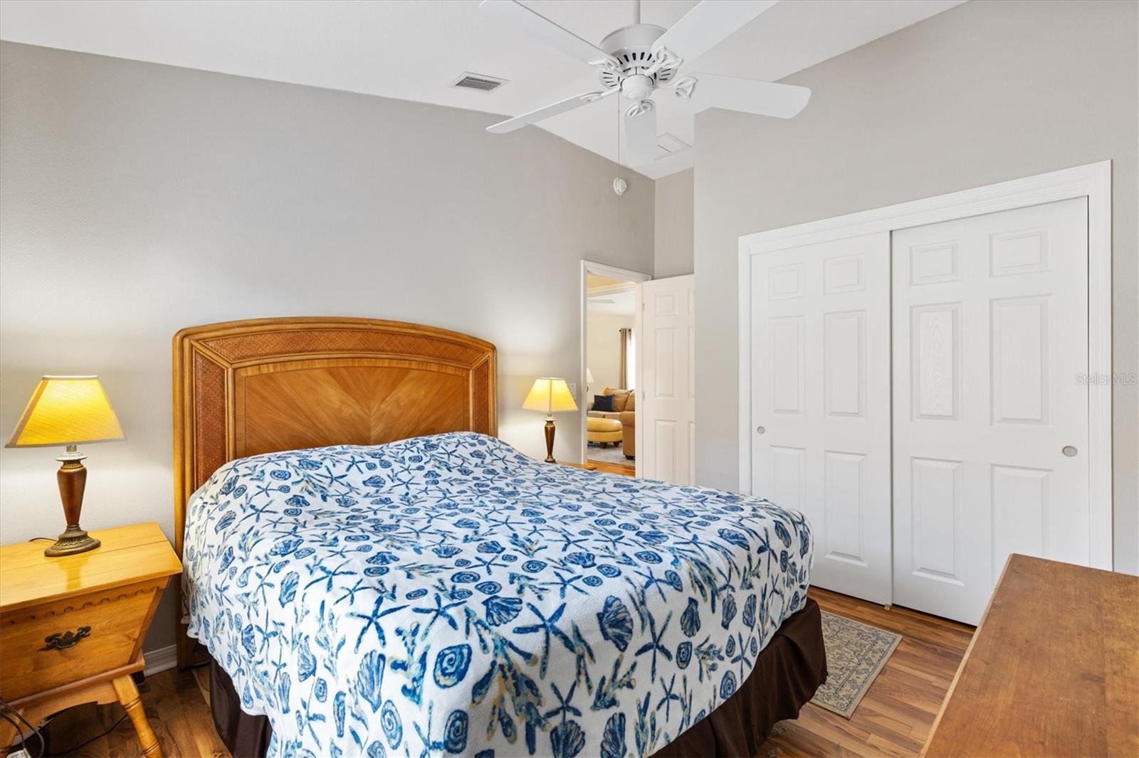 2042 HYDRANGEA AVE, THE VILLAGES, FL, 32162