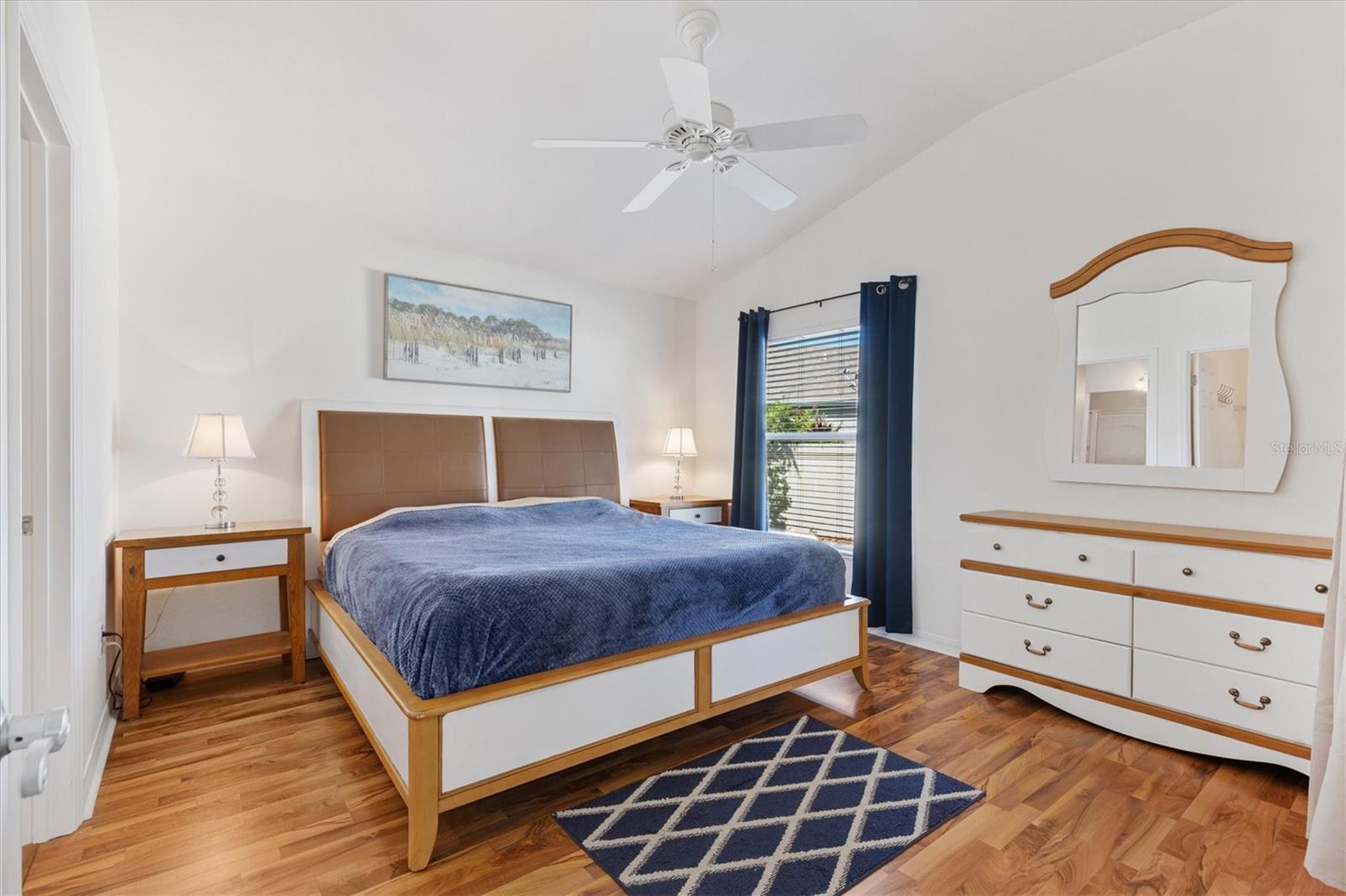 2042 HYDRANGEA AVE, THE VILLAGES, FL, 32162