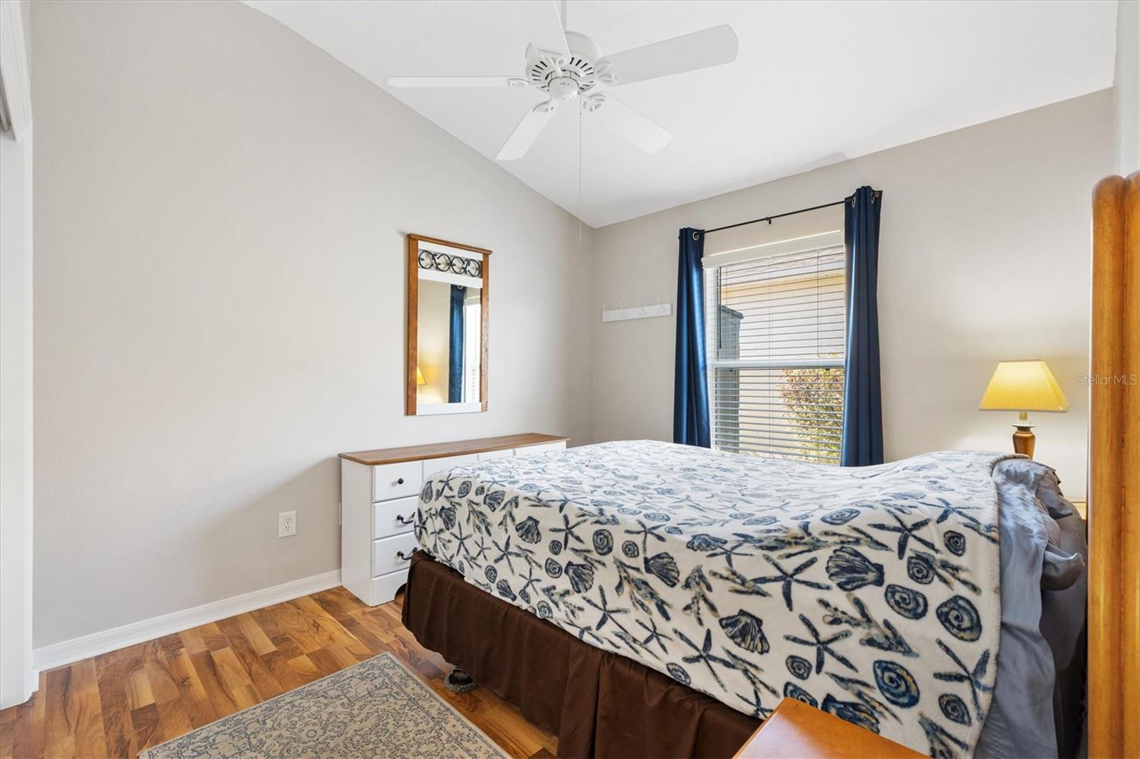 2042 HYDRANGEA AVE, THE VILLAGES, FL, 32162