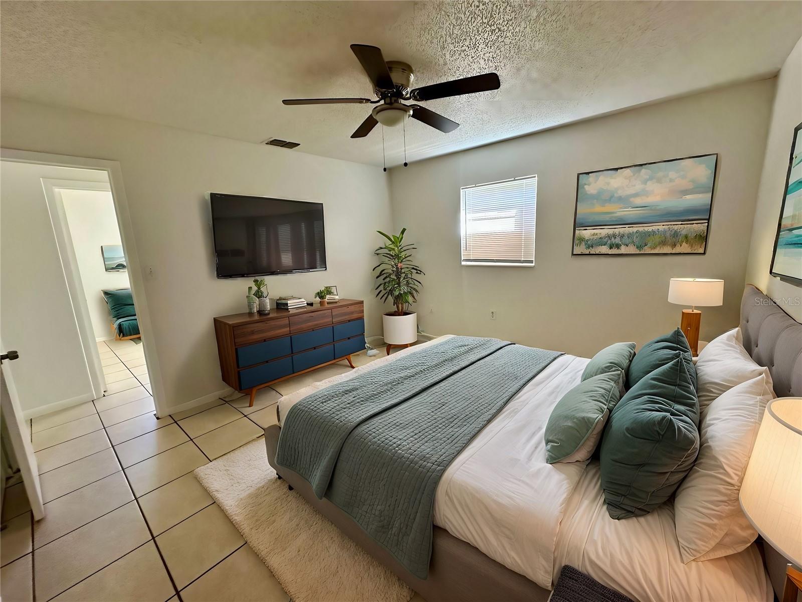 2112 VIRGINIA AVE, EUSTIS, FL, 32726