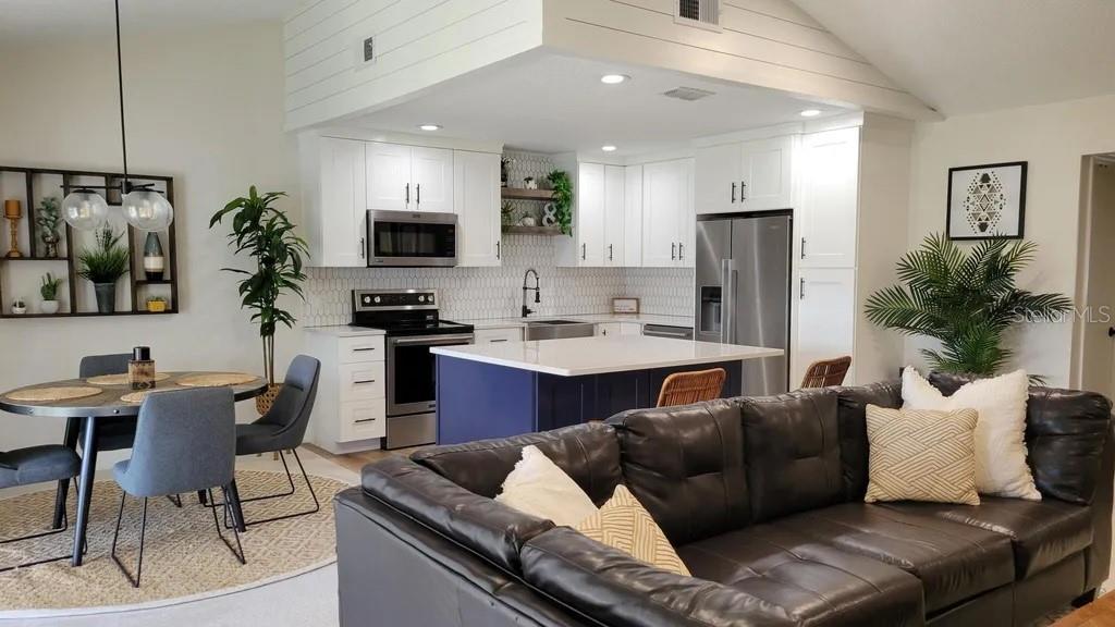 5336 WHITE CLIFF LN #903, ORLANDO, FL, 32812