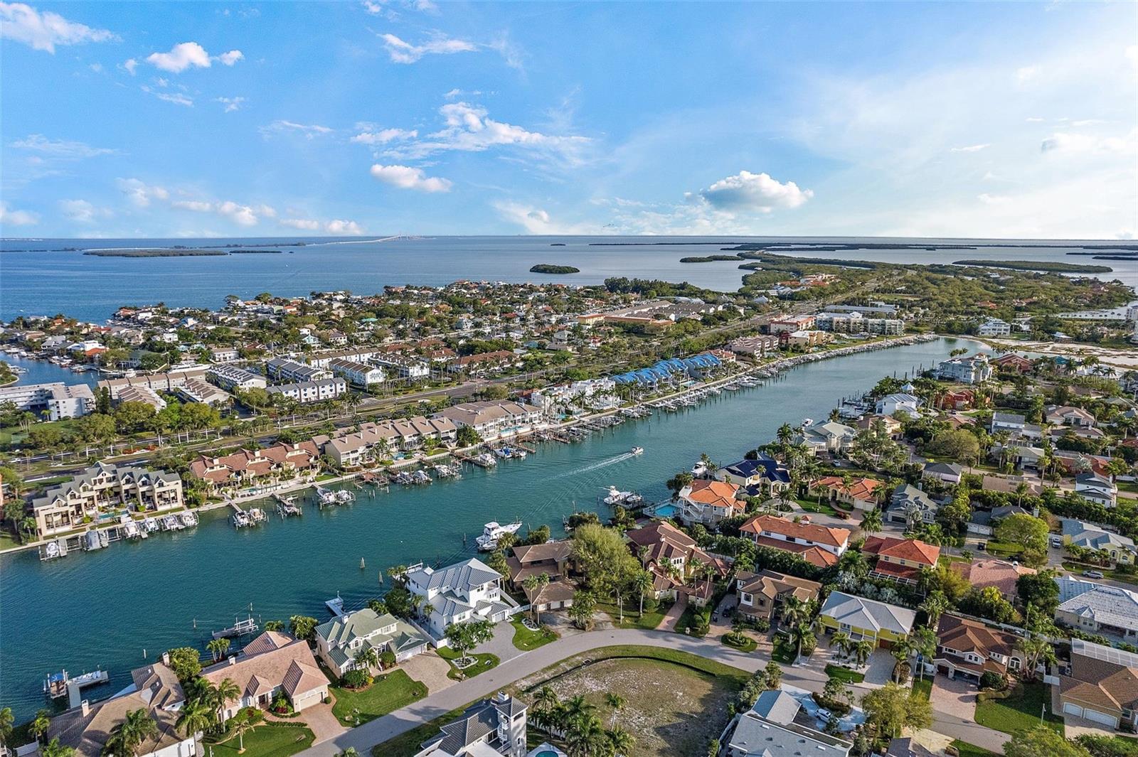 830 PINELLAS BAYWAY S, TIERRA VERDE, FL, 33715