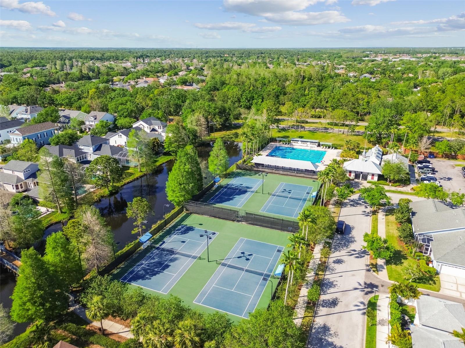 9910 NEW PARKE RD, TAMPA, FL, 33626