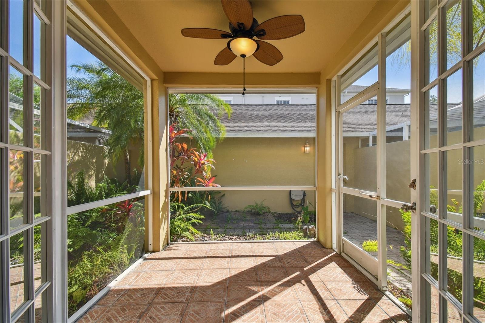 9910 NEW PARKE RD, TAMPA, FL, 33626