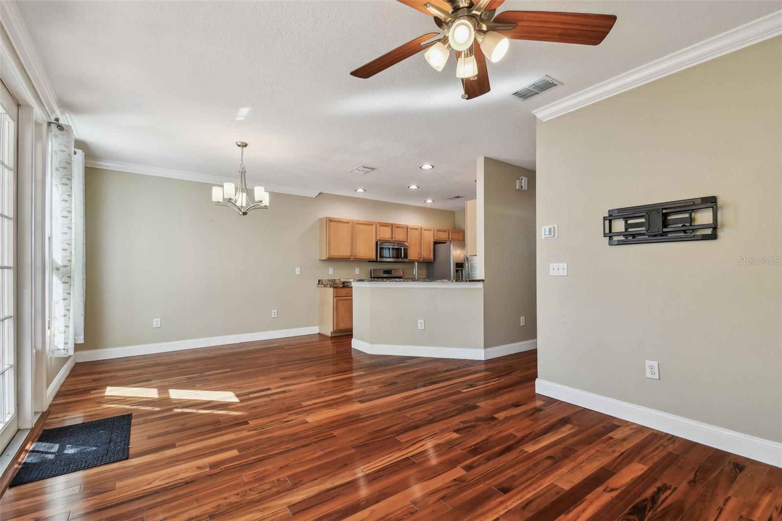 9910 NEW PARKE RD, TAMPA, FL, 33626