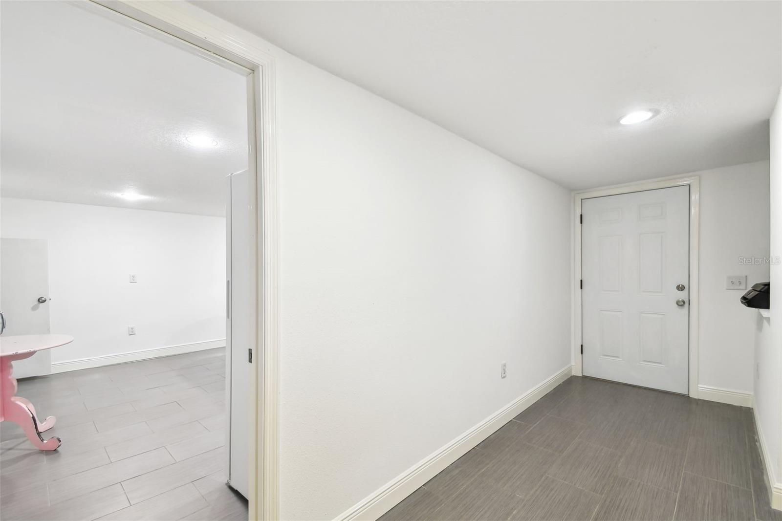 166 E DAVIS BLVD, TAMPA, FL, 33606