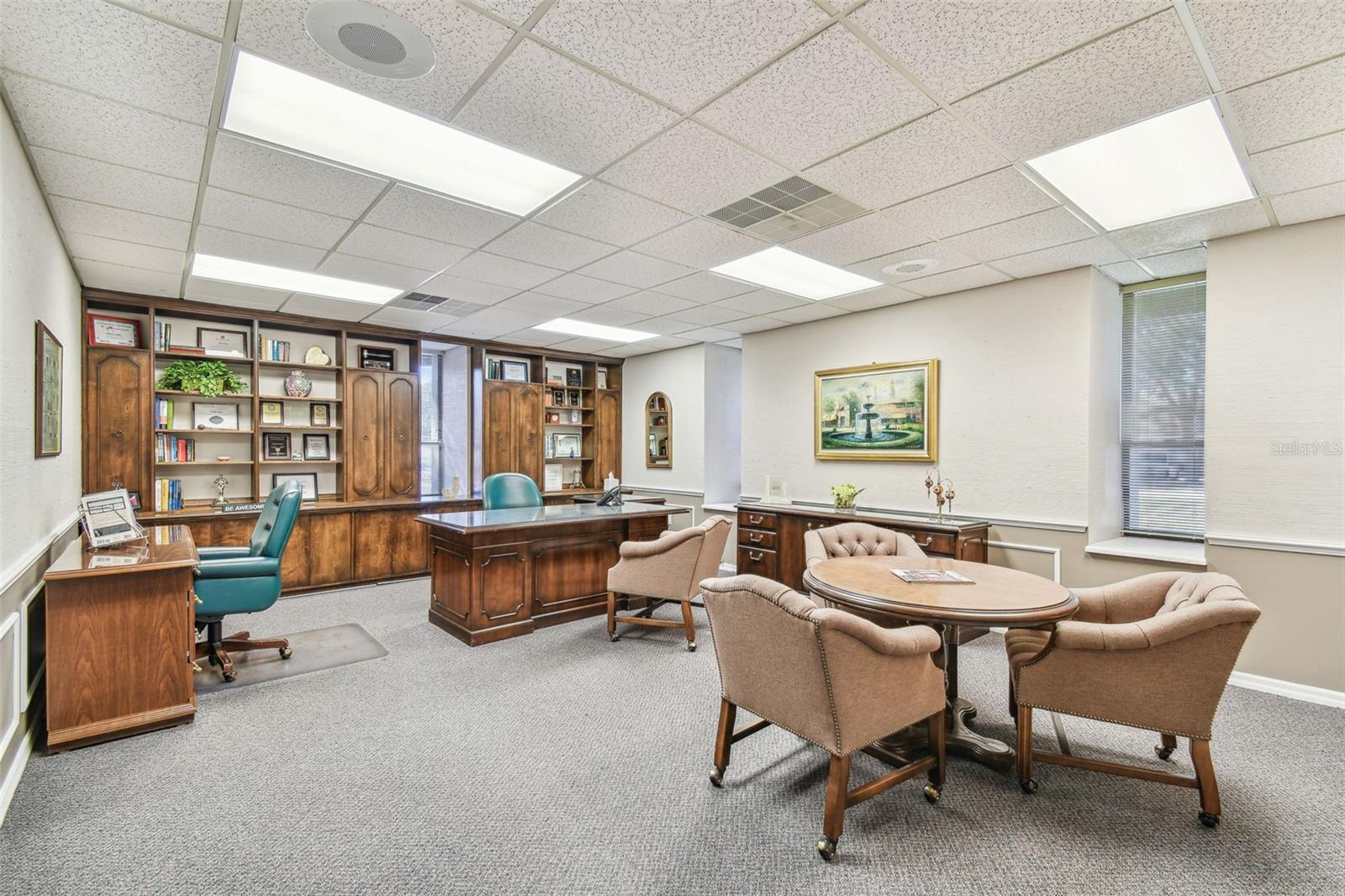 1046 W BUSCH BLVD #300, TAMPA, FL, 33612