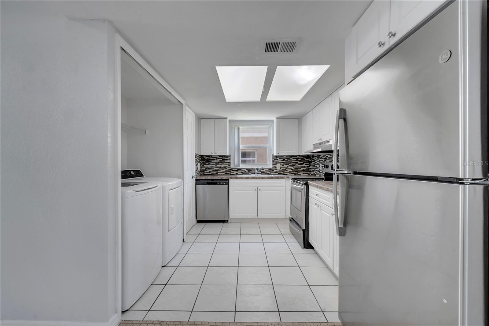 9942 TURF WAY #1, ORLANDO, FL, 32837