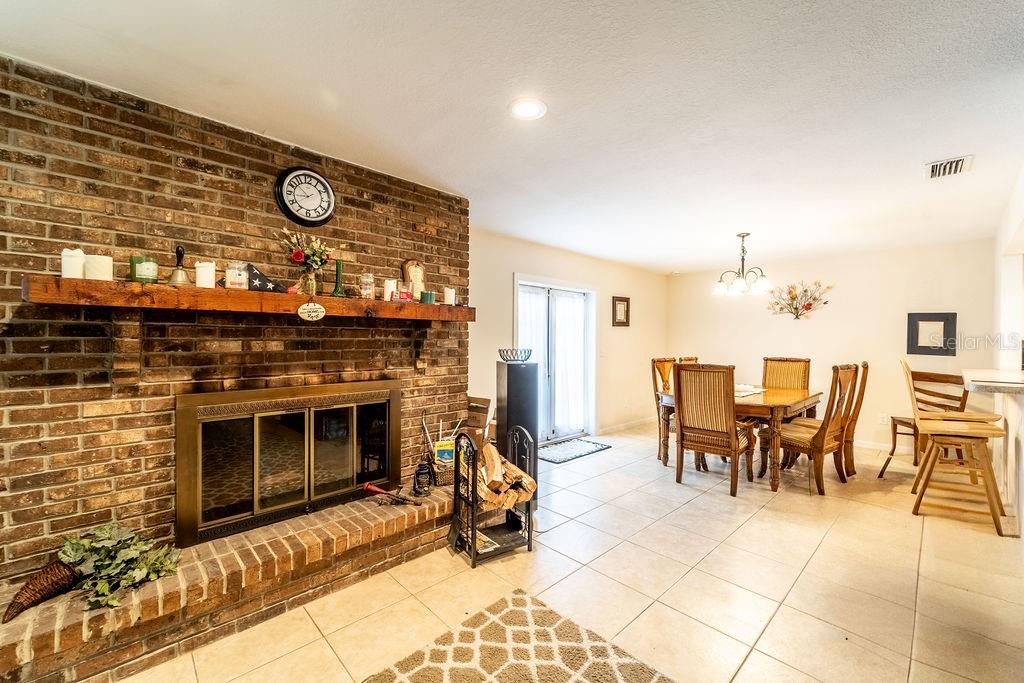 2309 6TH AVE, DELAND, FL, 32724