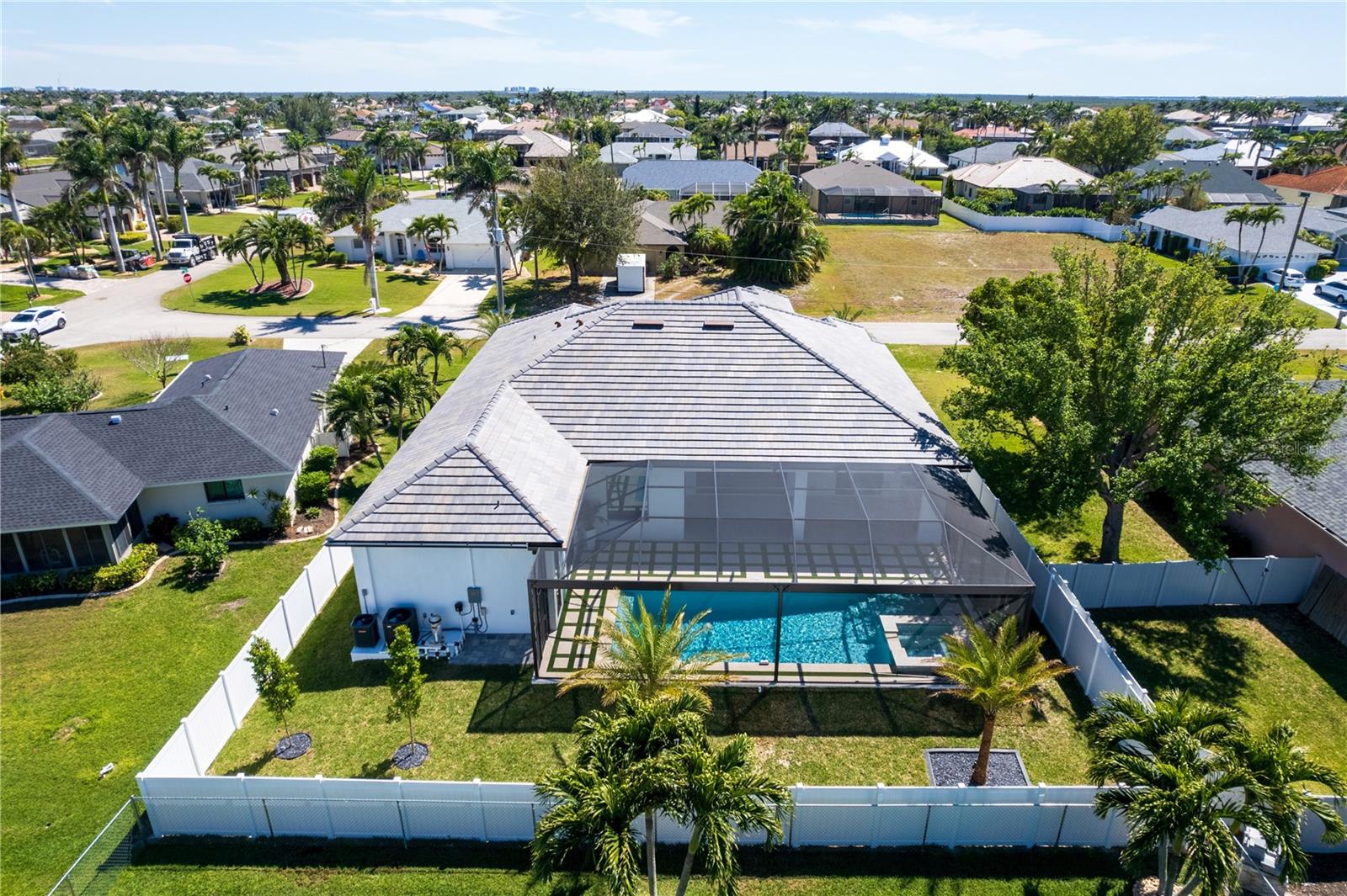 2505 SW 52ND TER, CAPE CORAL, FL, 33914