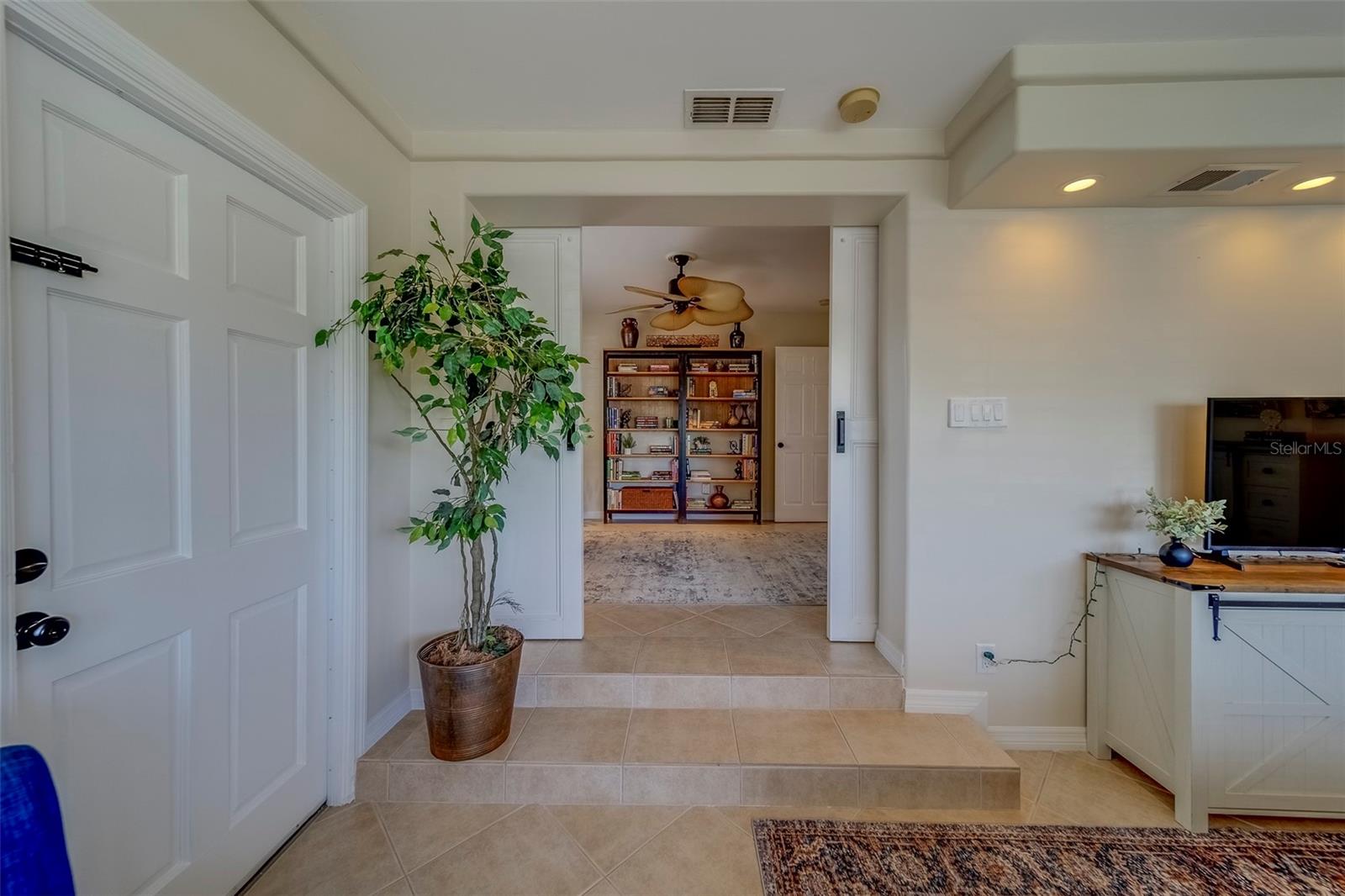 938 NARCISSUS AVE, CLEARWATER, FL, 33767