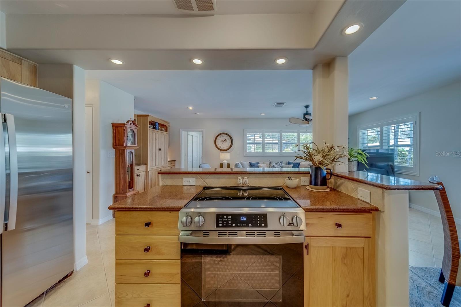 938 NARCISSUS AVE, CLEARWATER, FL, 33767